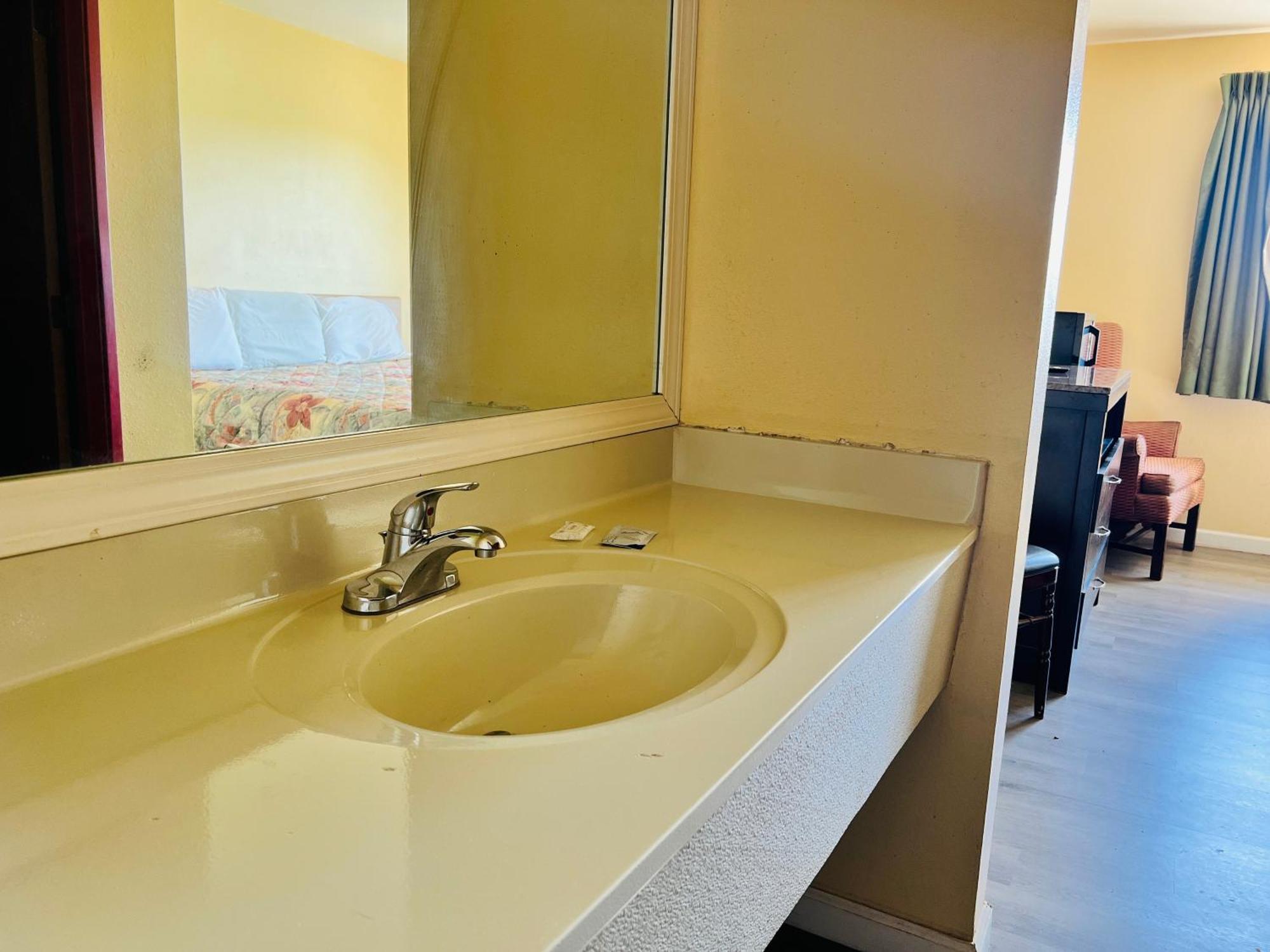 Rosewood Inn By Oyo Union City I-69 Ngoại thất bức ảnh