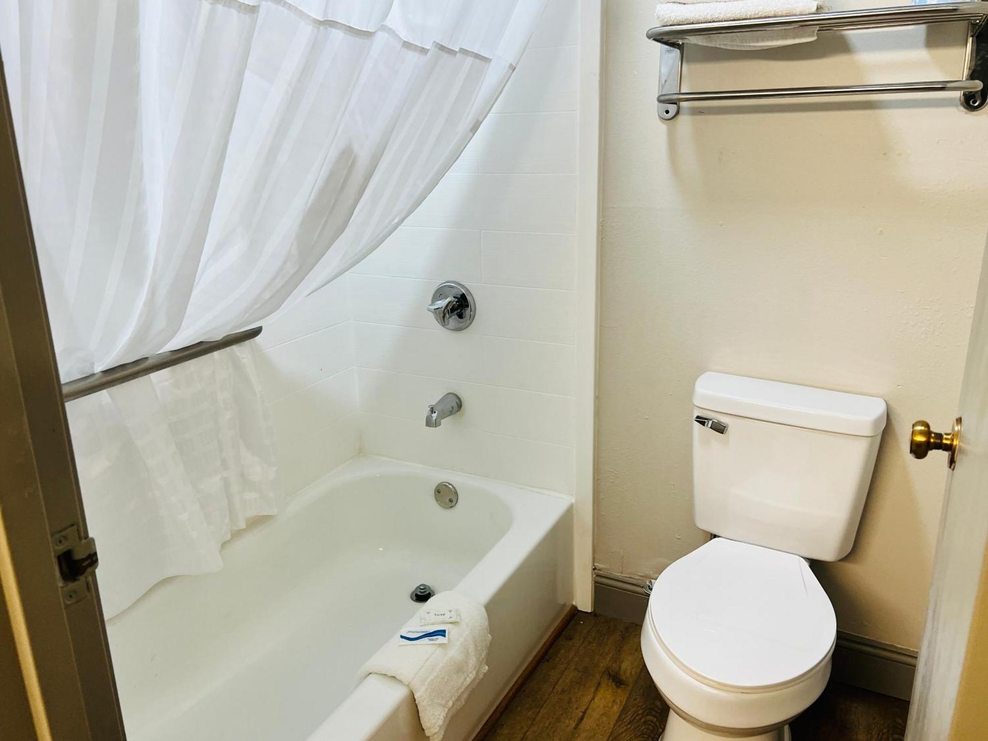 Rosewood Inn By Oyo Union City I-69 Ngoại thất bức ảnh